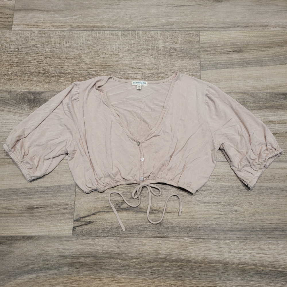 Earthbound Trading Co Half Sleeve V-Neck Boho Crop Top Women's Medium